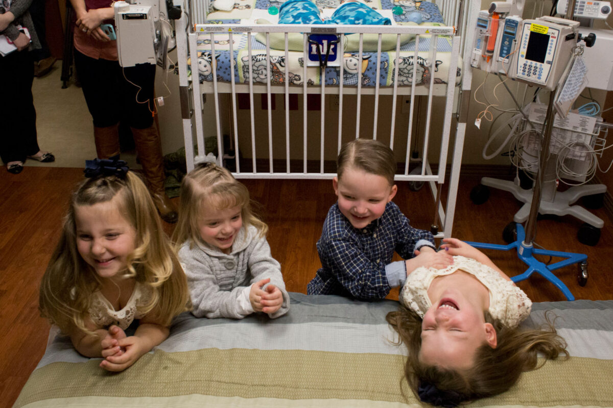 Oh, baby! Identical twin sisters deliver twins for a second time News